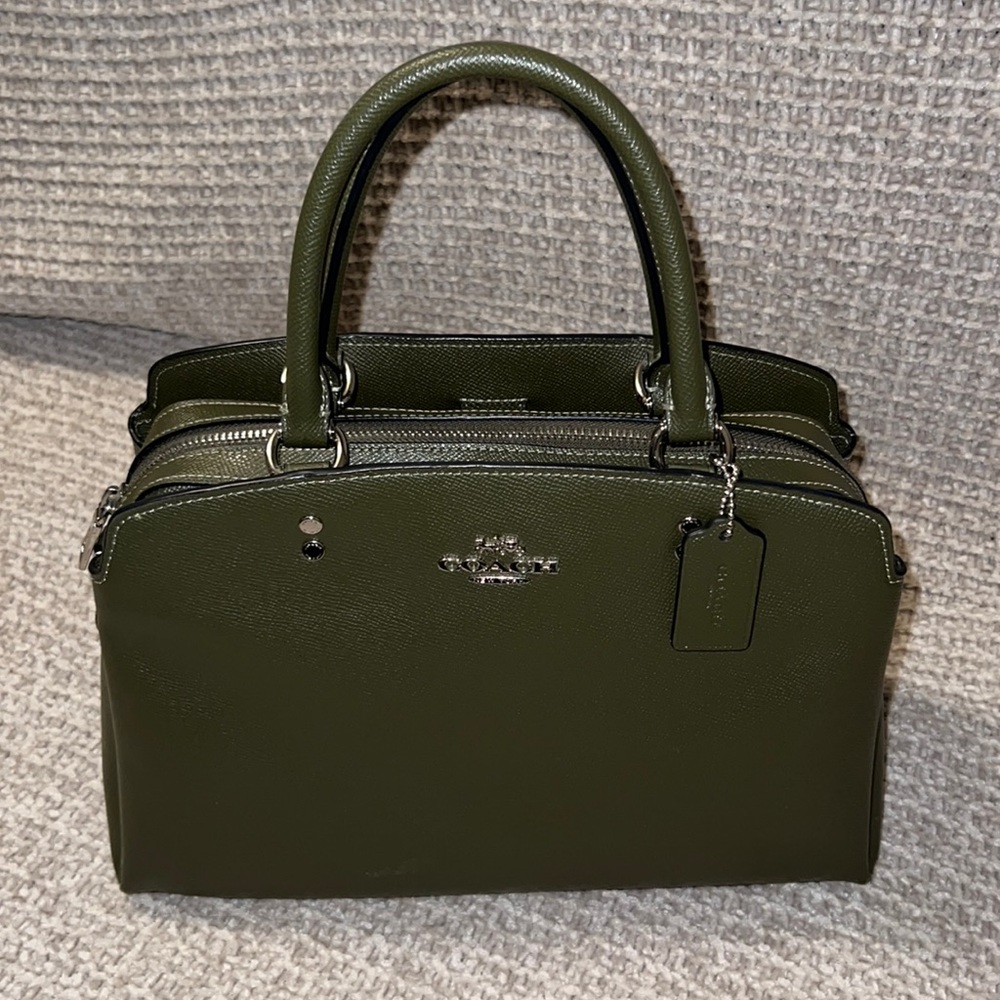Coach Lillie Carryall Medium Satchel. Olive green.